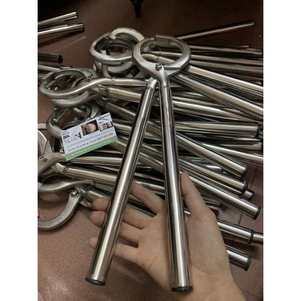 Kìm bấm xỏ vòng nhựa vào mũi bò chất liệu inox không rỉ - Hà Vân Store