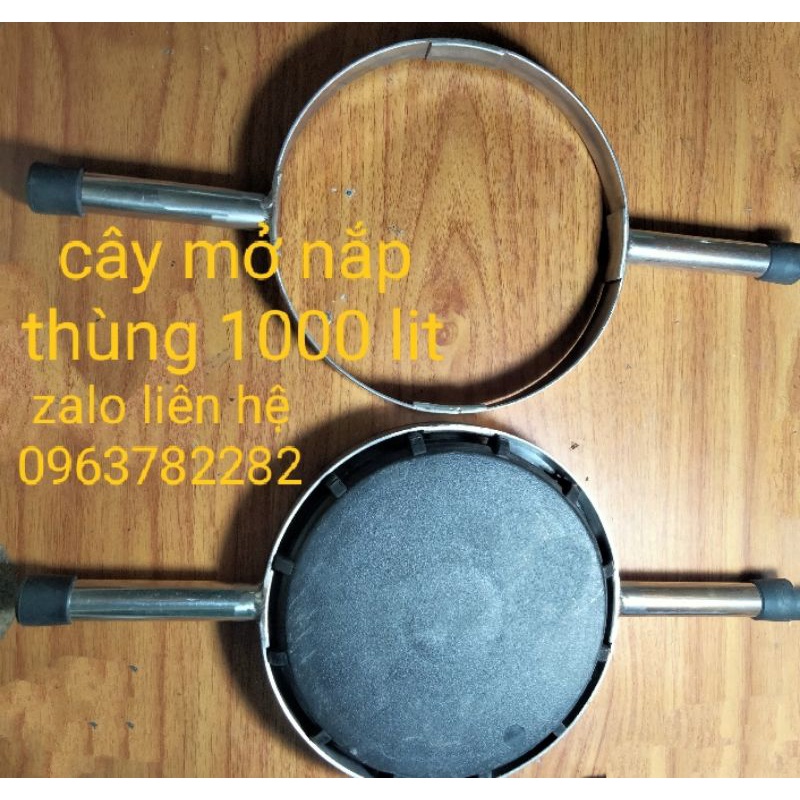 1 cây mở nắp tank 1000 lit