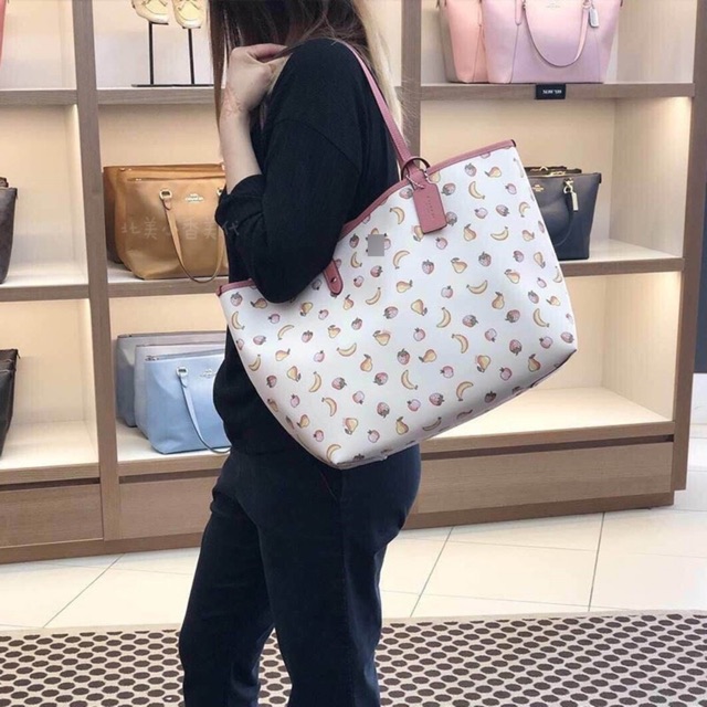 Túi Shopper Coach Hoa sử dụng 02 mặt