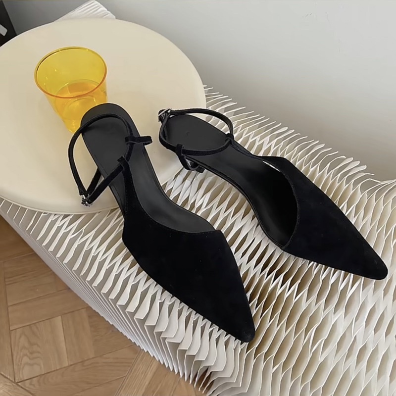 1693 - CAO GÓT ISABELLA STILLETTO