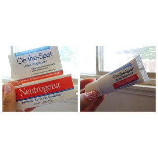 Chấm mụn Neutrogena On The Spot Acne Treatment