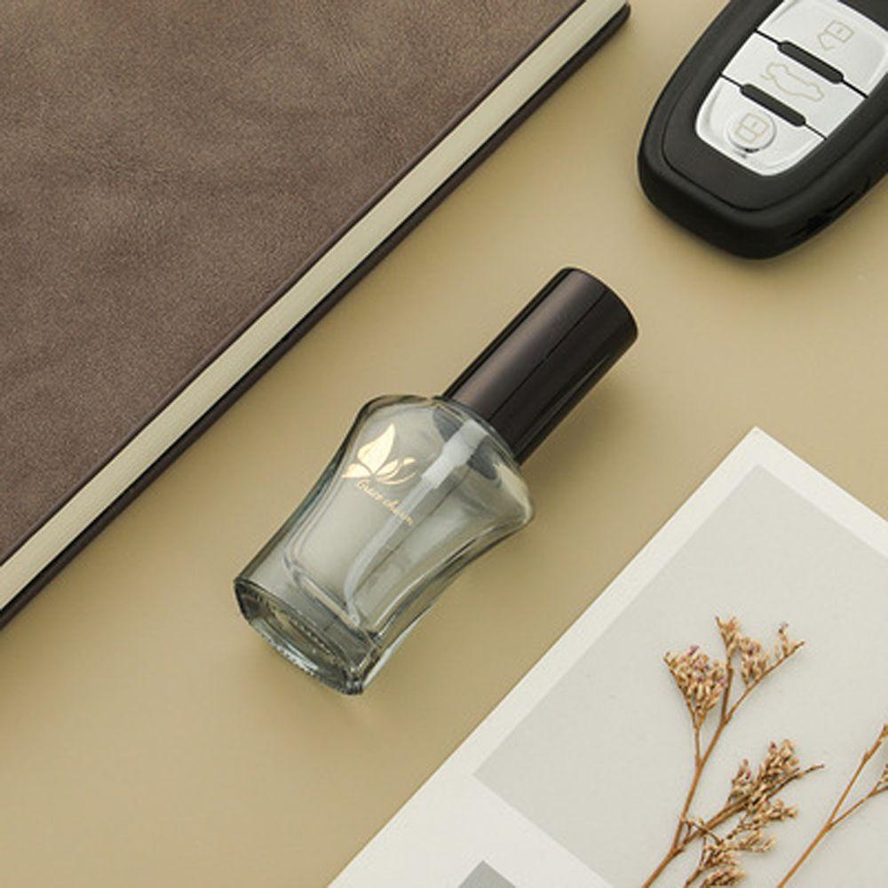 Bình Xịt Nước Hoa Rỗng Họa Tiết Bướm Xinh Xắn