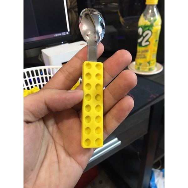 Muỗng Kawada 2011 nội địa Nhật Bản