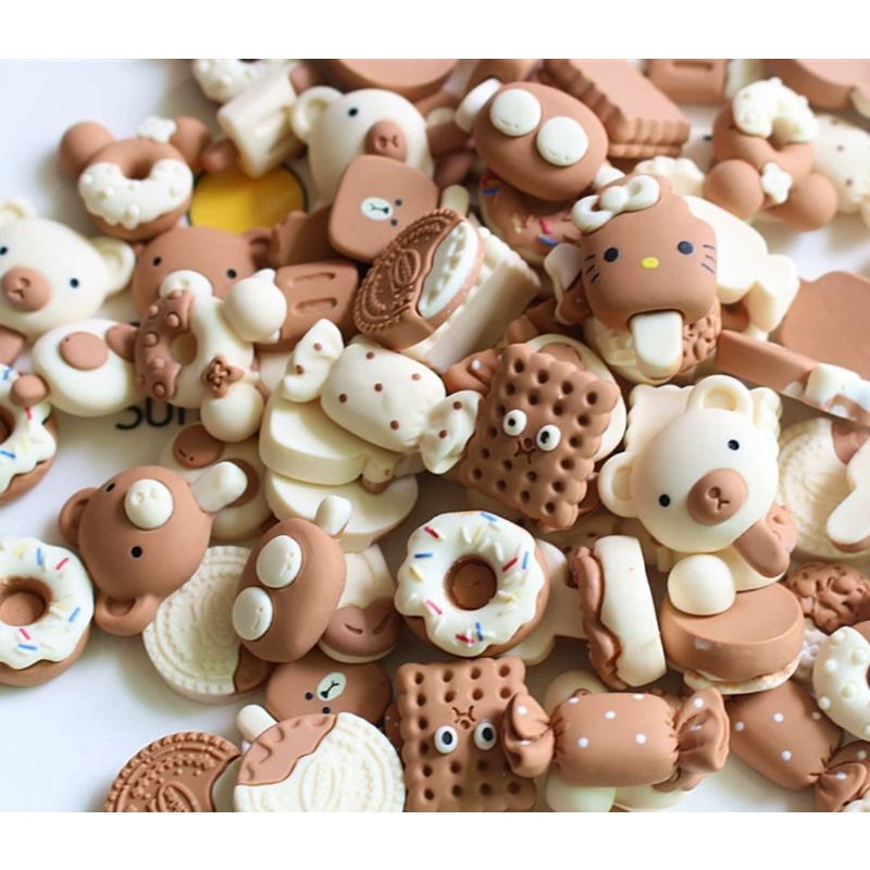 {Brown&amp;Beige - 5 cái} STICKER PHỤ KIỆN DIY 3D DÁN ỐP ĐIỆN THỌAI BÌNH NƯỚC KẸP TÓC