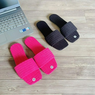 SIÊU PHẨM HÈ 🌵 dép kẹp nữ quai ngang vải nhung cao cấp- mũi vuông xịn xò- siêu bền -siêu rẻ