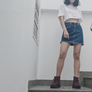 Set Basic Crop và Deep Jeans Skirt