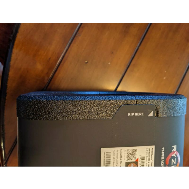 Bộ xử lý AMD Threadripper 1900x Whitehaven