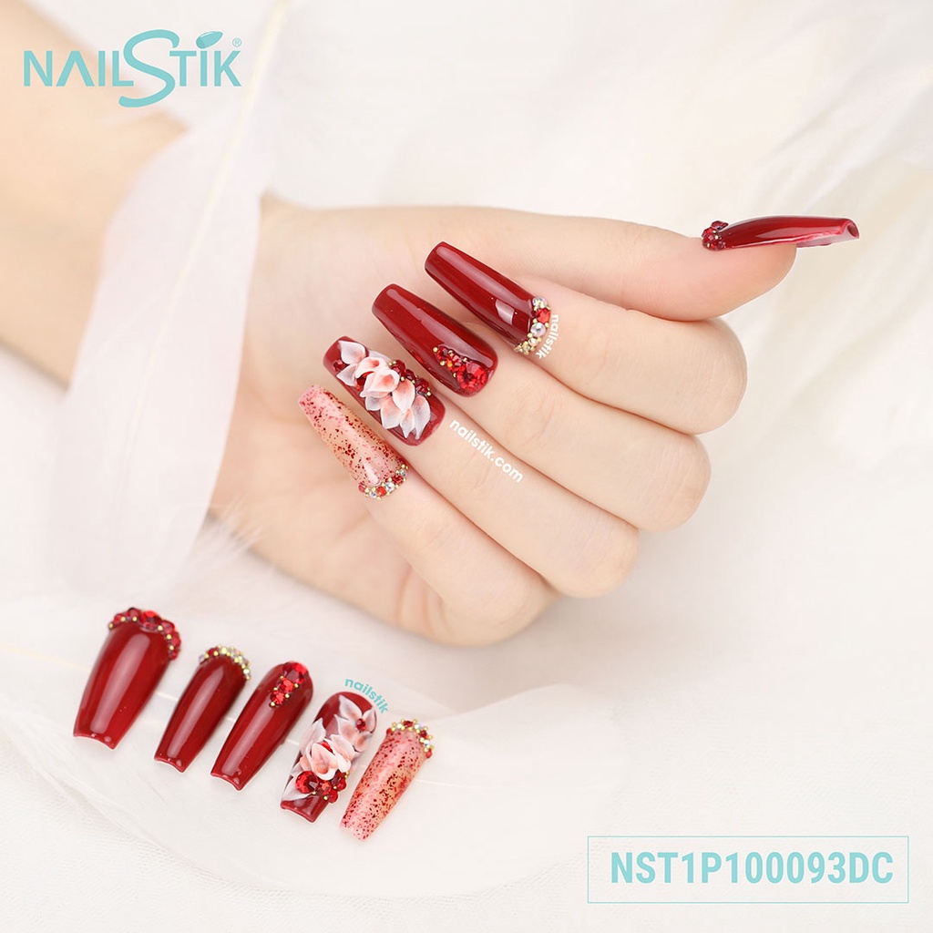 Móng úp thiết kế by NAILSTIK party, màu đỏ, form móng coffin, dài 093