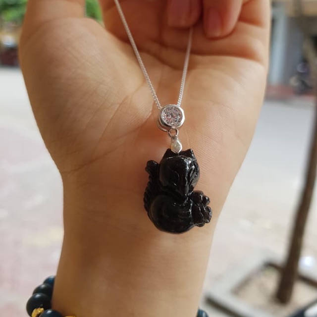 Dây chuyền bạc mặt hồ ly ôm hoa đá thạch anh đen