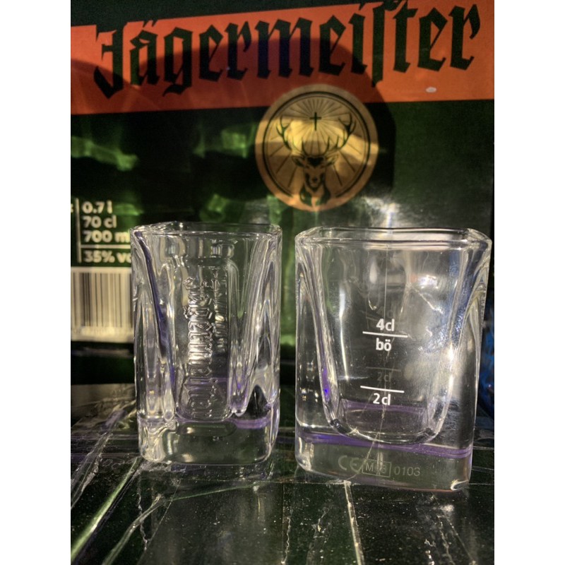 LY ROCK UỐNG RƯỢU JAGER