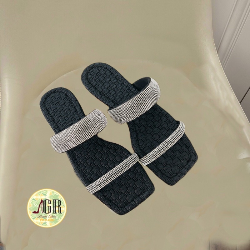 Dép 2 quai bản đá xịn xò lót đan mờ