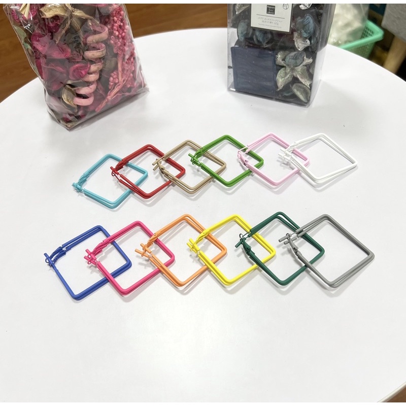 bông tai hình thôi cá tính, khuyên tai hình vuông nhiều màu chui bạc 925 sơn tĩnh điện nhám cao cấp