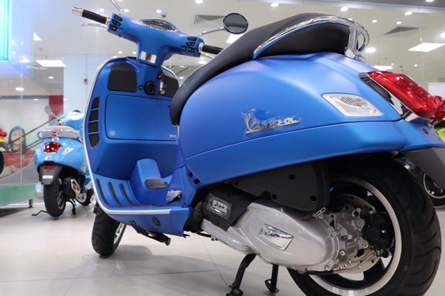 Xe máy Vespa GTS ABS 150cc iGET - Mới 100%