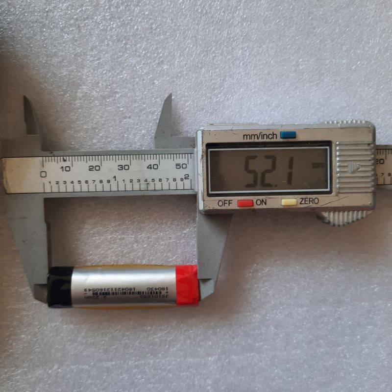 pin lithium hình trụ 3.7v/2.2w xả cao 15A