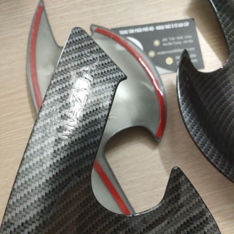 Ốp tay hõm Mazda 3 - 2020,2021 Cacbon