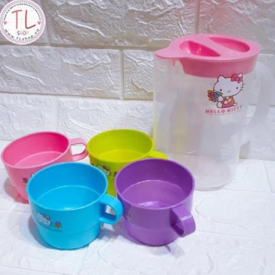 Bộ bình ly nhựa (bình + 4 ly) hình hello kitty xinh xắn - Đồ gia dụng