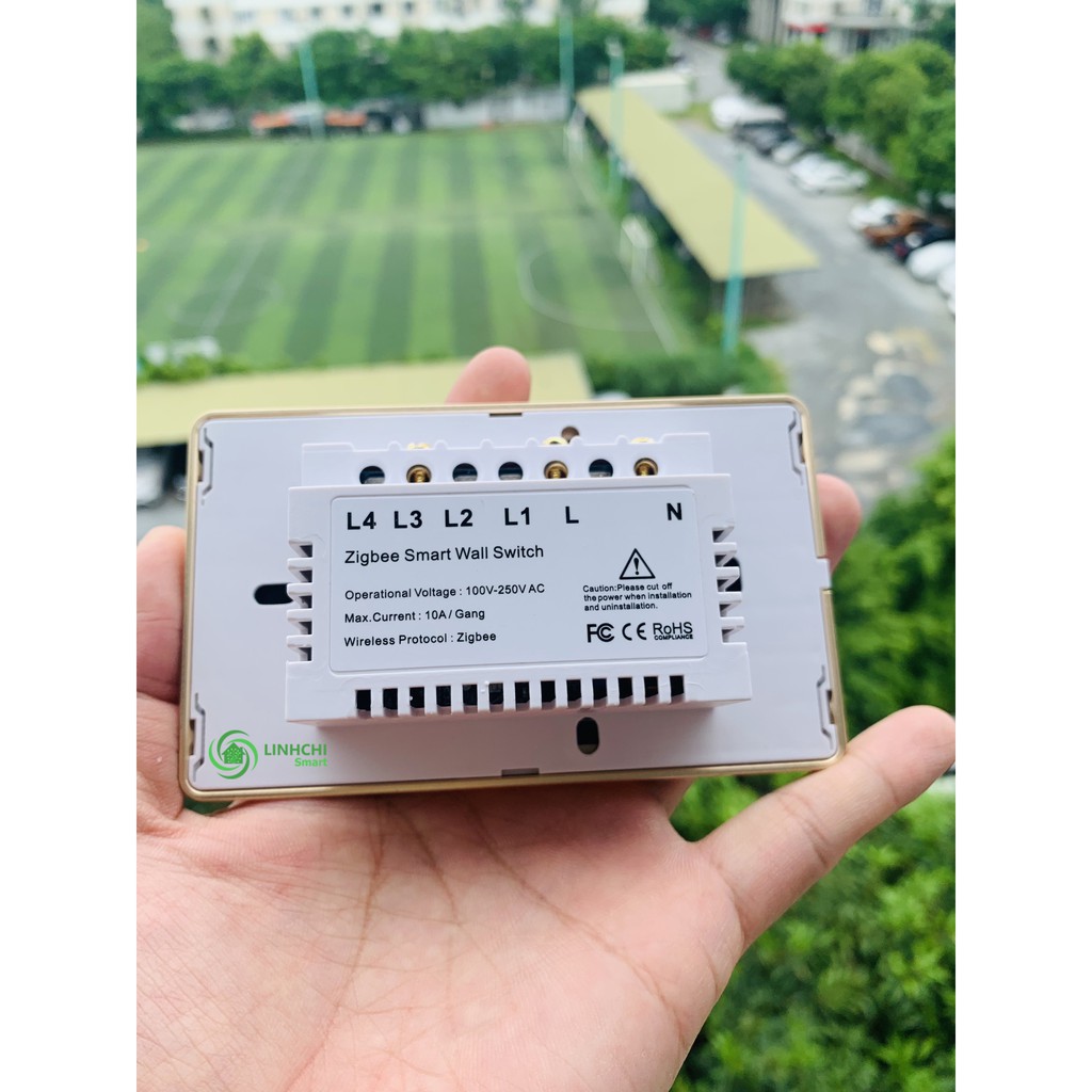 Công Tắc Chữ Nhật 1 Nút Ấn TUYA ZIGBEE 3.0 Điều Khiển Từ Xa Viền Hợp Kim Nguyên Khối