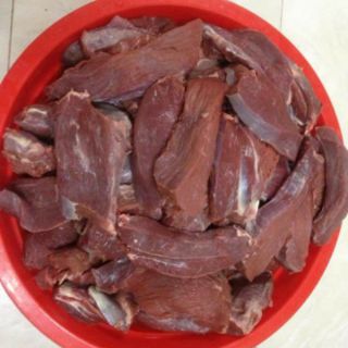 Thịt lợn đen gác bếp Chợ Đồn