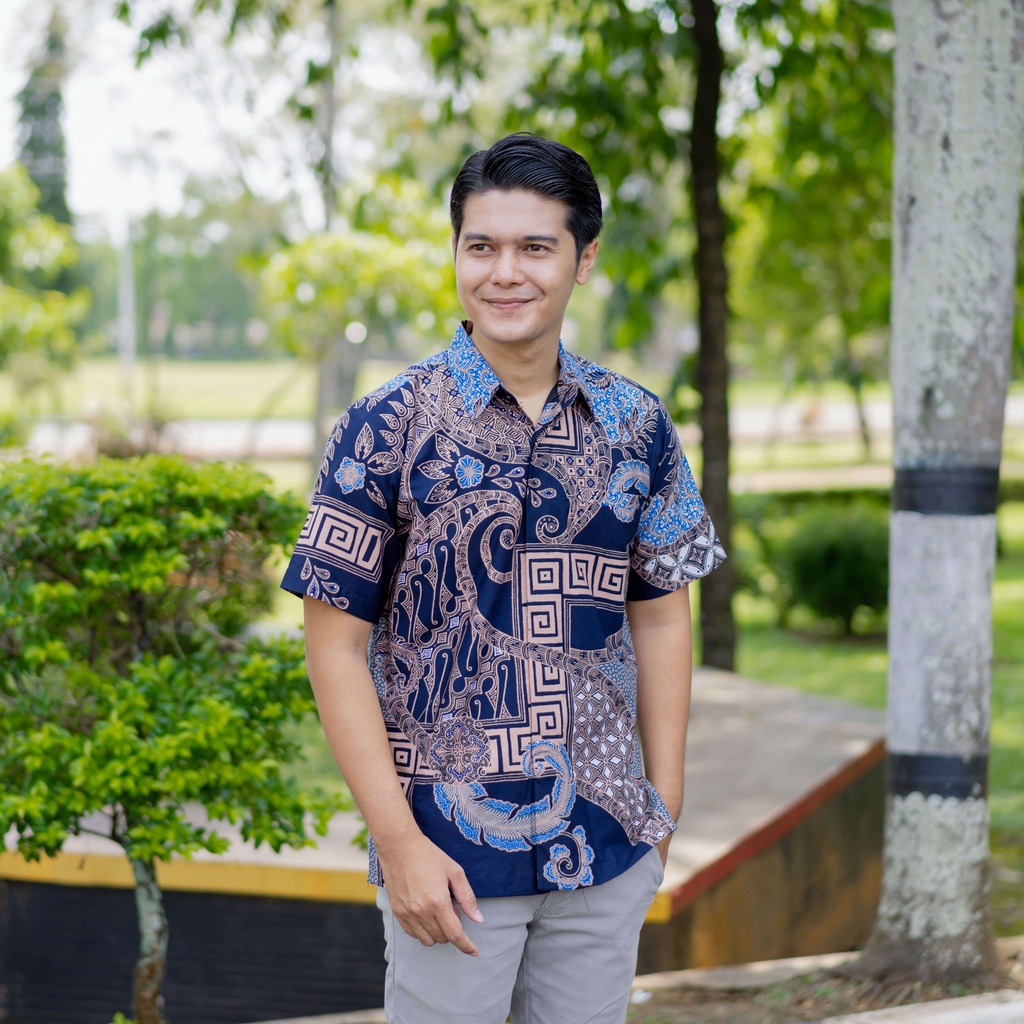 Áo Sơ Mi Batik Kết Hợp Lông Thú - Họa Tiết Jadita