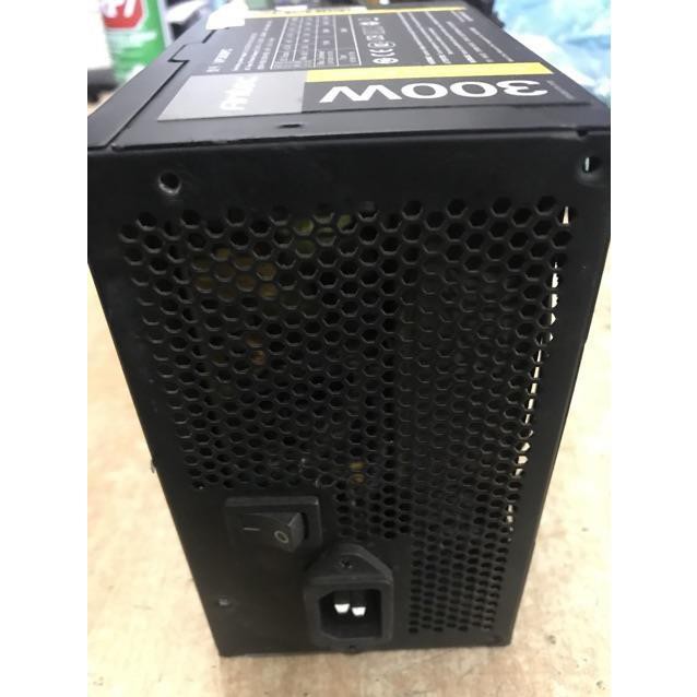 Nguồn Antec 300W CST có nguồn phụ