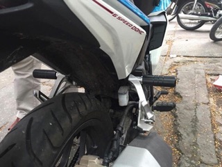 Chống đổ xe winner ex150