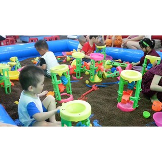 Guồng xúc cát đồ chơi