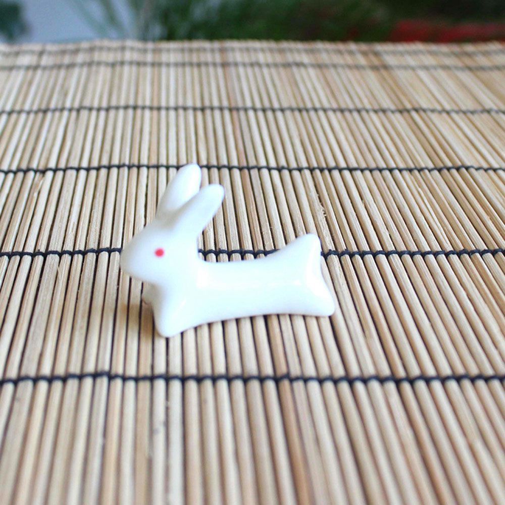 Bộ 2 Giá Gác Đũa Bằng Gốm Hình Thỏ Dễ Thương Nhiều Màu Dùng Trang Trí Bàn Ăn