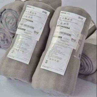 Chăn kẻ Ikea