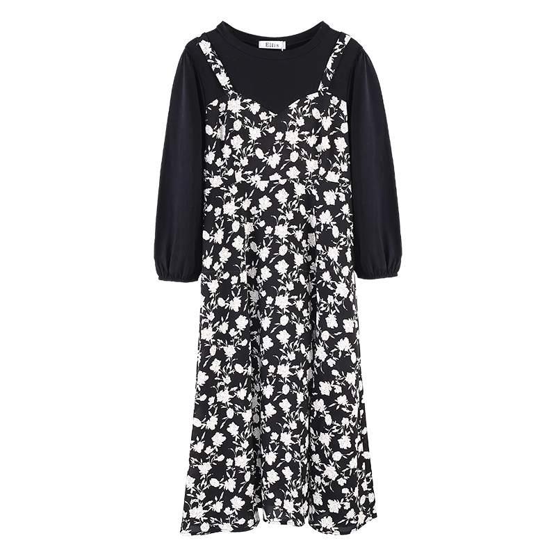 [QUÀ TẶNG LÀ GÓI XẢ VẢI BẠN NHÉ] Đầm nữ dáng rộng phối hoa nhí 2021, Váy hai dây kèm áo dài tay ôm body màu đen cổ tròn | BigBuy360 - bigbuy360.vn