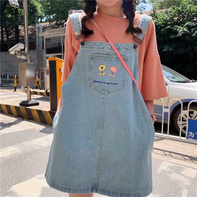 Đầm yếm Xiaozhainv chất denim form rộng họa tiết thêu trẻ trung cho nữ | BigBuy360 - bigbuy360.vn