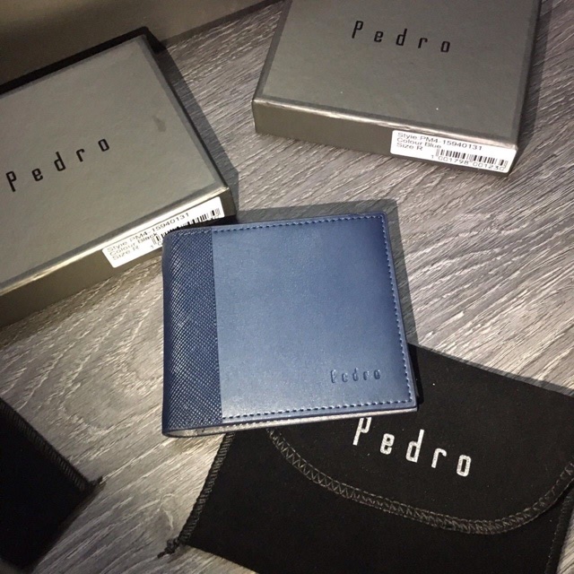 Ví nam ngang ví Per da đẹp mịn bên trong nhiều ngăn hàng cao cấp full box và túi giấy hãng