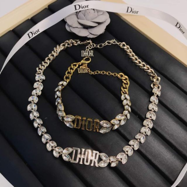 SET CHOCKER & VÒNG TAY JADIOR