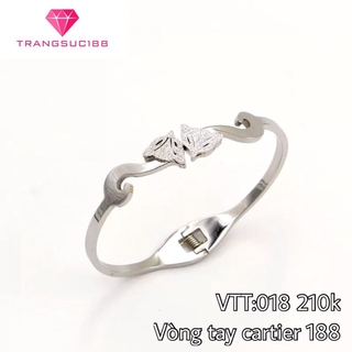 Vòng tay titan Hồ Ly