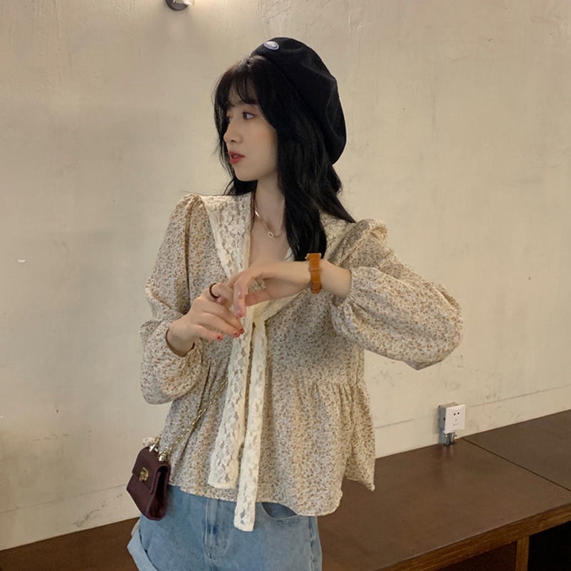 Áo Sơ Mi Hoa Cổ V Dáng Rộng Phối Ren Thời Trang Mùa Hè 2022 Dành Cho Nữ