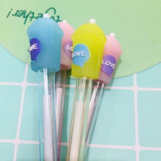 Bút viết chữ love cây viết cute màu ngẫu nhiên thấy ngòi được