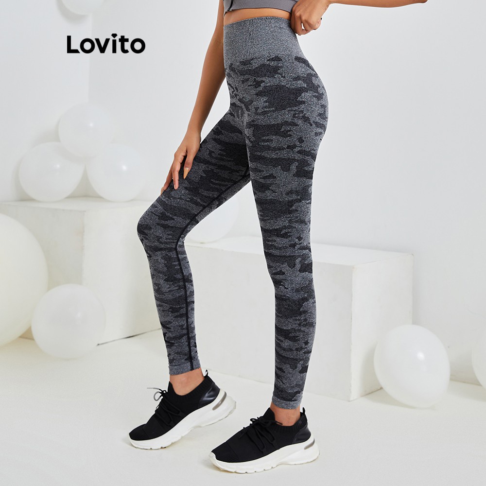 Quần thể thao Lovito không đường may dáng ôm độ co giãn cao họa tiết rằn ri L13X087 (Màu đen)