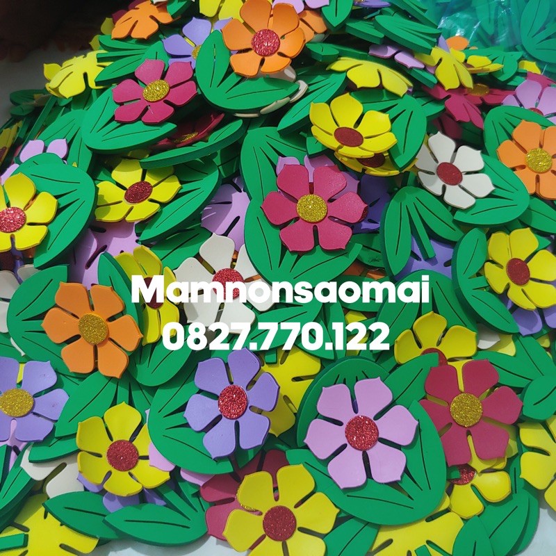 Sét 5 hoa mút xốp có lá cao 10.5 cm mầm non