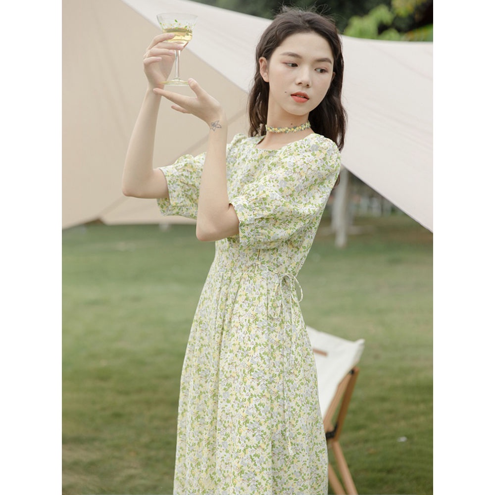 Đầm Voan Hoa Nhỏ Thắt Dây Eo Màu Vàng Thời Trang Mùa Hè Hàng Mới 2022