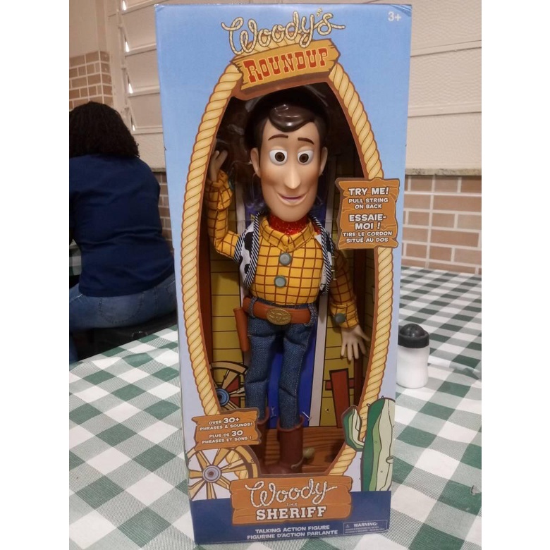 Thú nhồi bông hình nhân vật Woody The Sheriff trong phim Toy Story 4