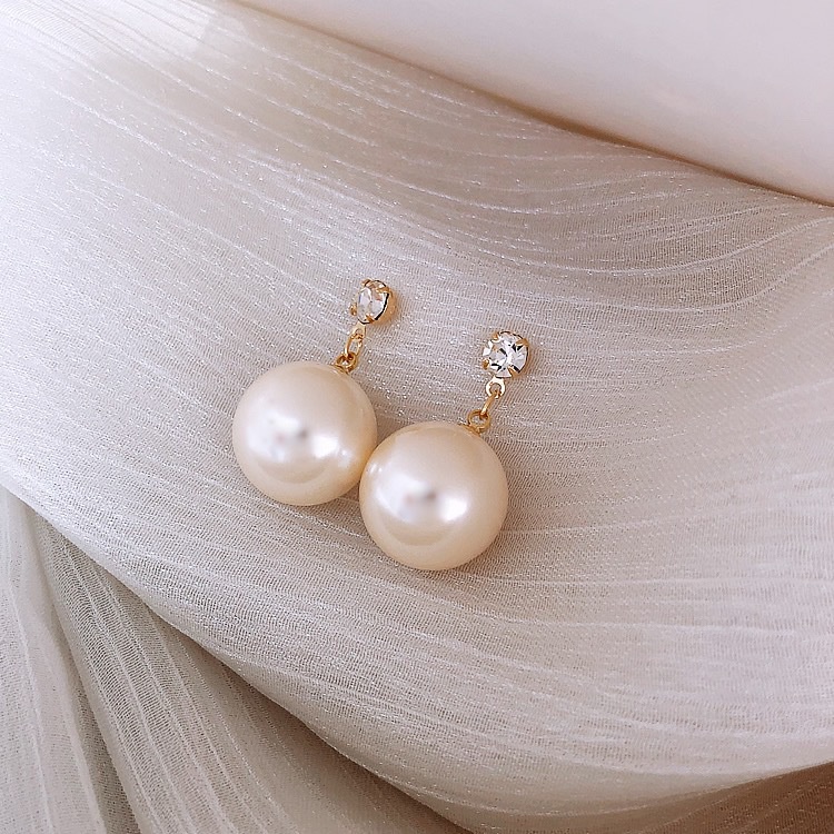 Bông tai nữ đính đá chuôi bạc 925 Eleanor Accessories hạt châu lớn phụ kiện trang sức qúy phái