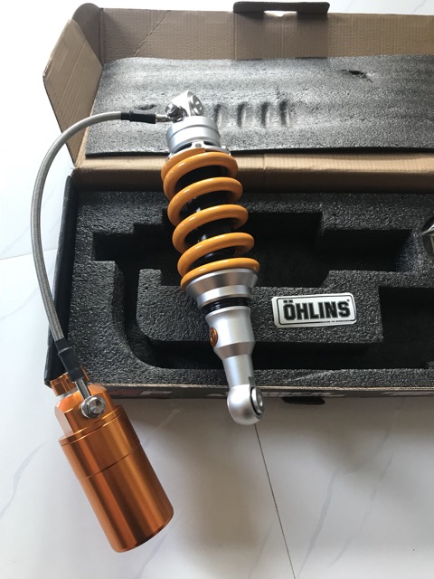 Phuộc Ohlins cho raider và satria đều gắn dc nha anh em