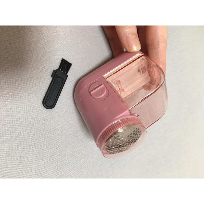 MÁY CẮT LÔNG XÙ VẢI DAISO