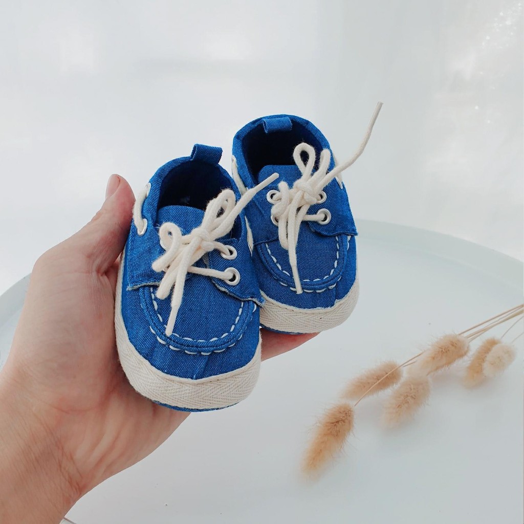 GIÀY BATA CHẤT VẢI MỀM NHẸ, ĐẾ CHỐNG TRƯỢC CHO BÉ TẬP ĐI TỪ 0-12 THÁNG