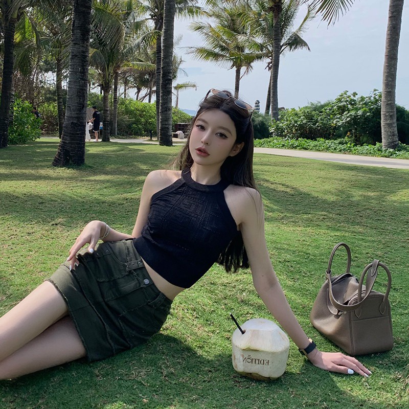 Áo hai dây ZHELIHANGFEI dệt kim ba chiều khoét rỗng gợi cảm