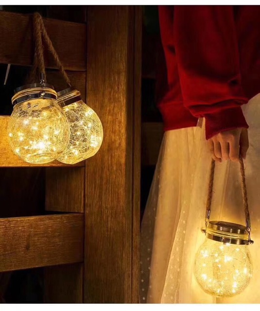 Đèn năng lượng mặt trời lọ thủy tinh trang trí độc đáo quán cafe, sân vườn