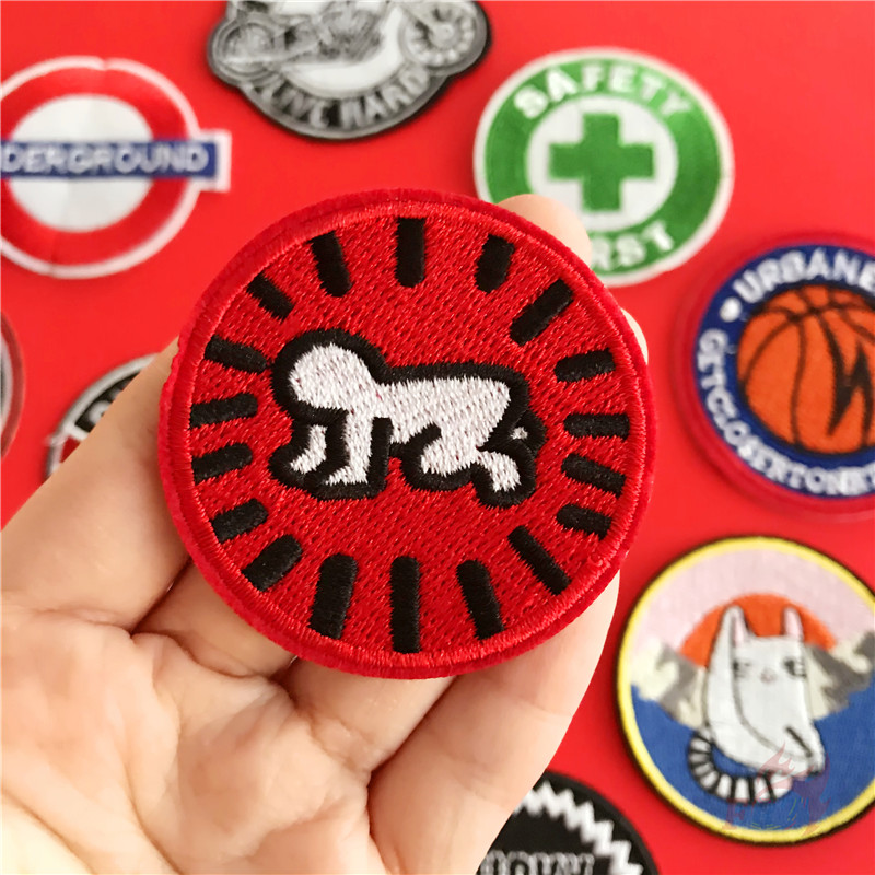 1 Miếng Dán Ủi Quần Áo Hình Chú Ong Dễ Thương