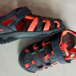 Combo giầy và quần cho khách