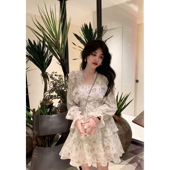 Váy hoa trắng bèo tầng tay phồng bánh bèo tiểu thư ullzang