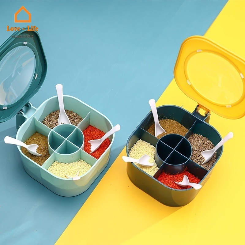 Hộp Tròn Bốn Ngăn Đựng Gia Vị Kèm Muỗng Cho Nhà Bếp