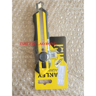 Dao rọc 18mm stanley stht10418-8